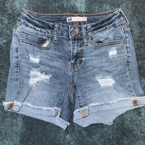 SO Women's Ripped Jean Shorts - Light Blue